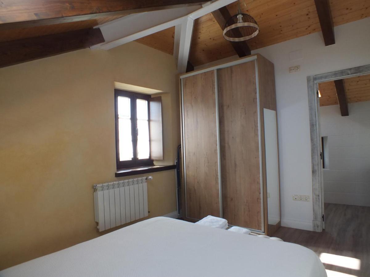 Apartamentos Puerta Del Castro Coana Extérieur photo
