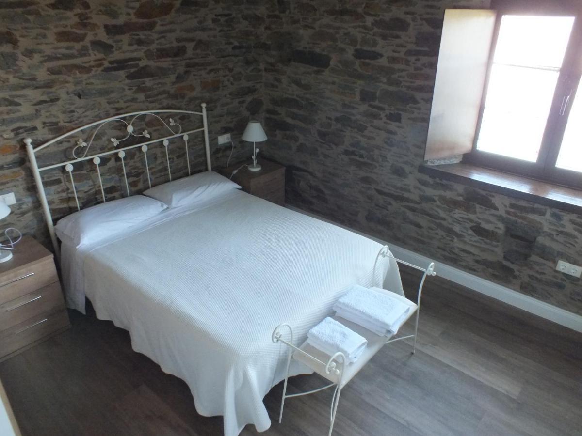 Apartamentos Puerta Del Castro Coana Extérieur photo